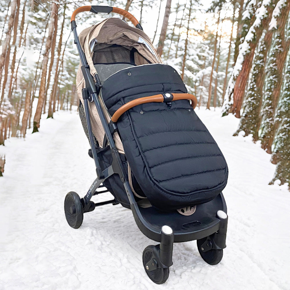 chanceliere poussette sur poussette-hiver neige